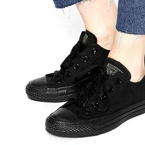 Monochrome Black Converse Chuck Taylor Low